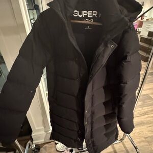 Aritzia Black Puffer Jacket